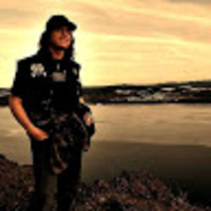 Meet your Posher, Julian